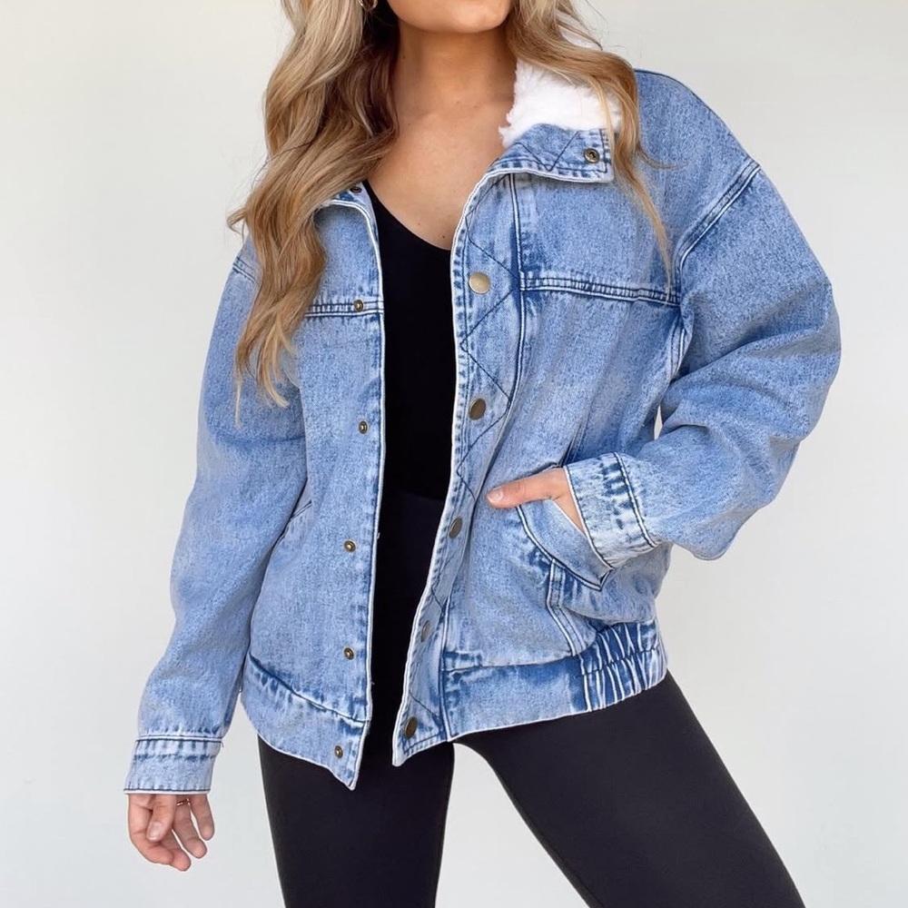 Sherpa Collar Denim Jacket size Small